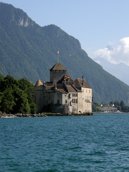     (Chateau de Chillon).  1 