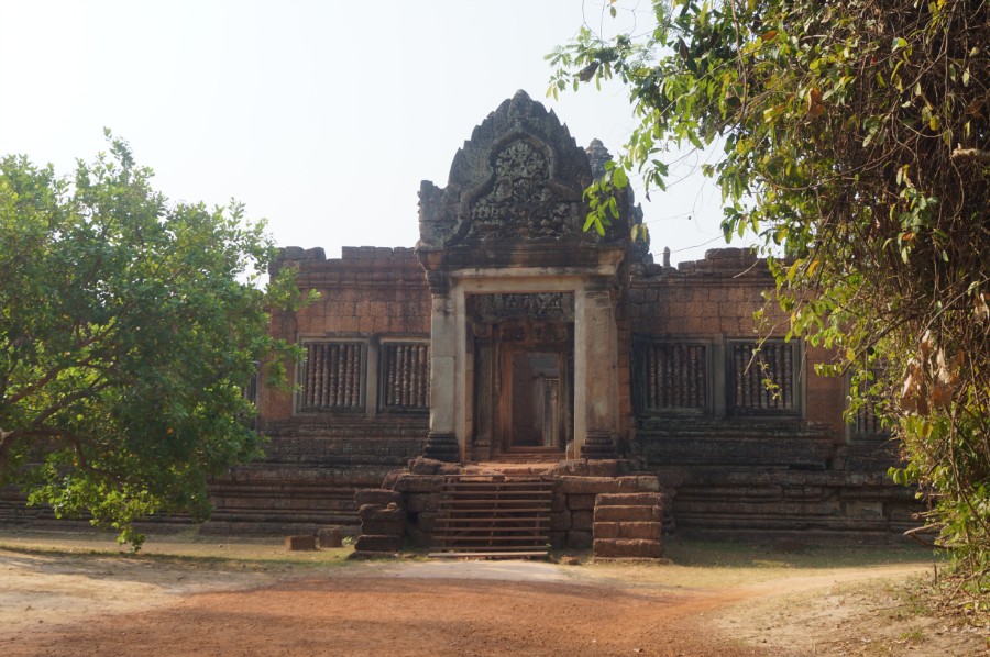    (Banteay Samre),  1