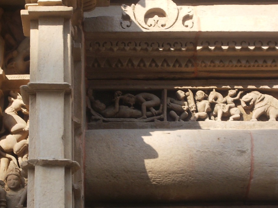    (Khajuraho),  2