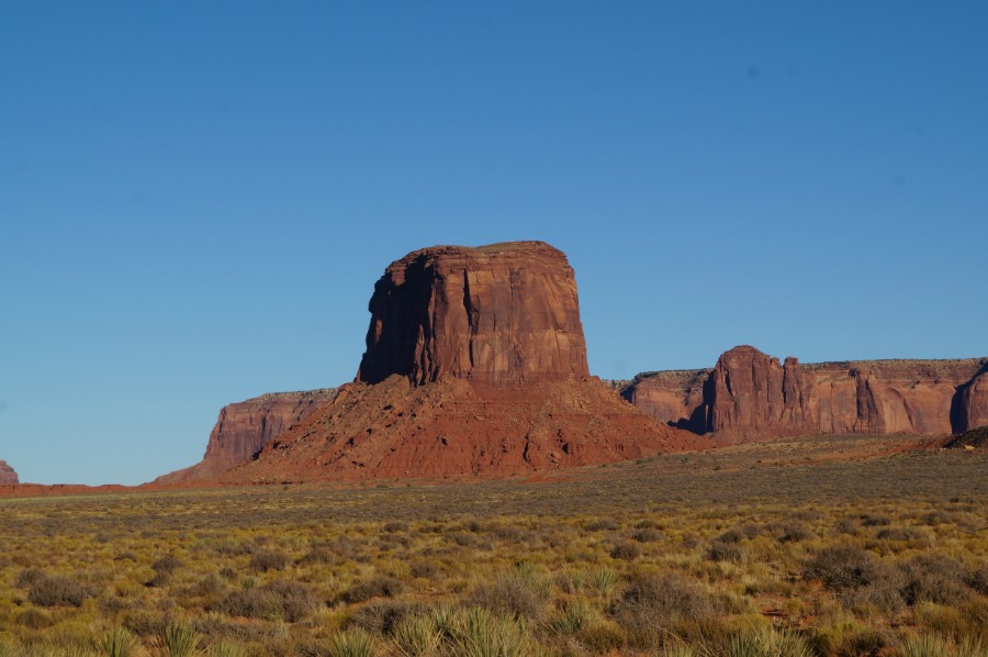   (Monument valley)