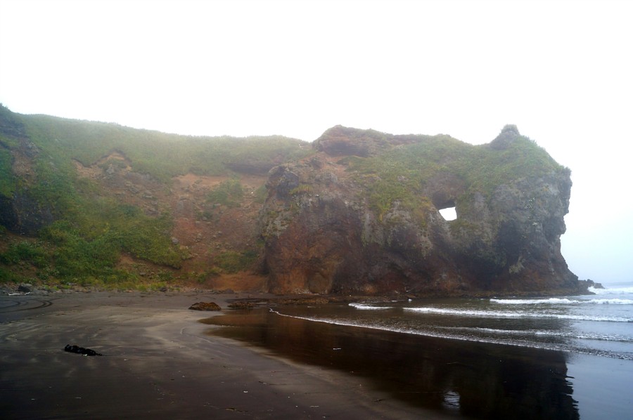 Скала Чёртовка. Место базирования Японских морских сил