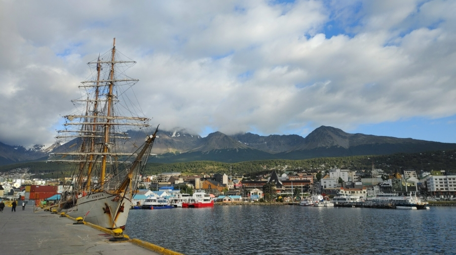 �������� �� ����� � �����