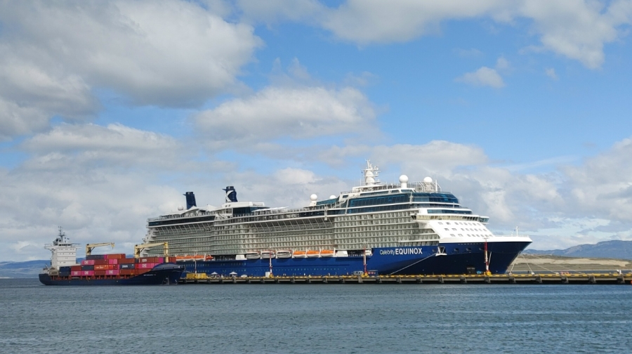 ������ Celebrity Equinox �� �������� � �����