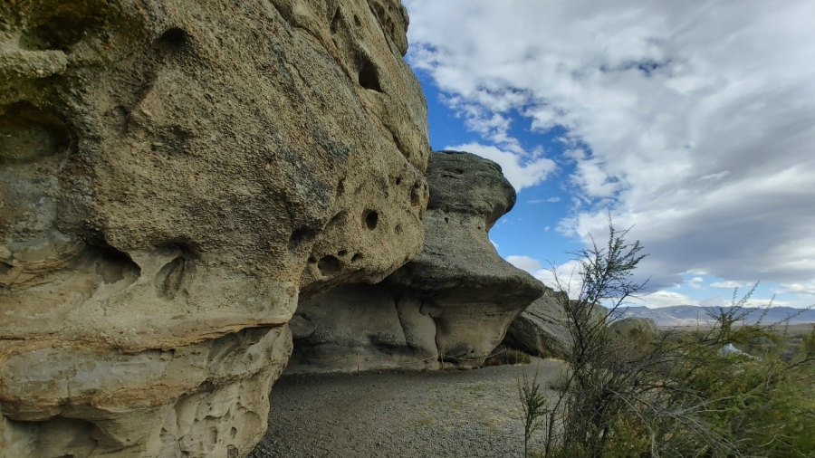 ����� ���� � �����-������